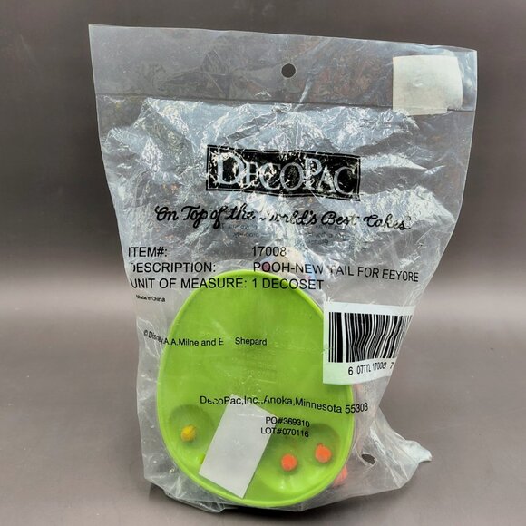 NEW Vintage Winnie the Pooh Tigger Eeyore DecoPac Cake Topper Decoration - Picture 8 of 8